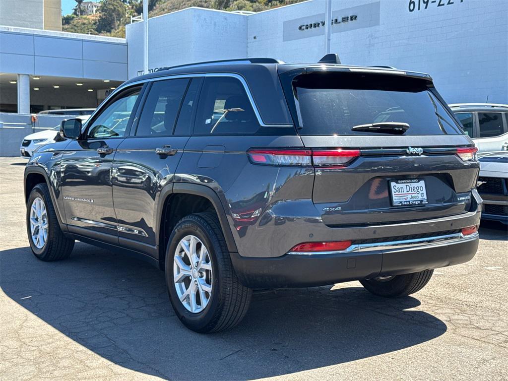used 2023 Jeep Grand Cherokee car, priced at $28,989
