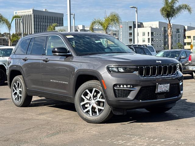 new 2025 Jeep Grand Cherokee car, priced at $41,925