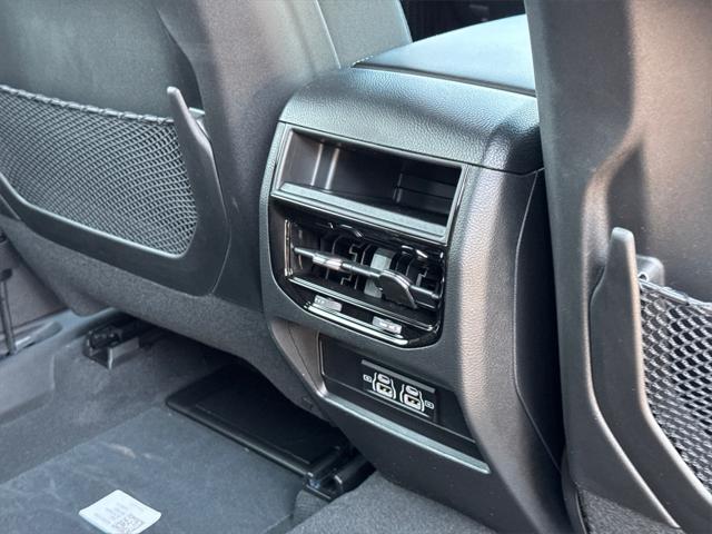 new 2025 Jeep Grand Cherokee car, priced at $35,925