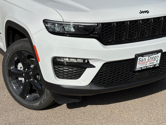 new 2025 Jeep Grand Cherokee car, priced at $43,725