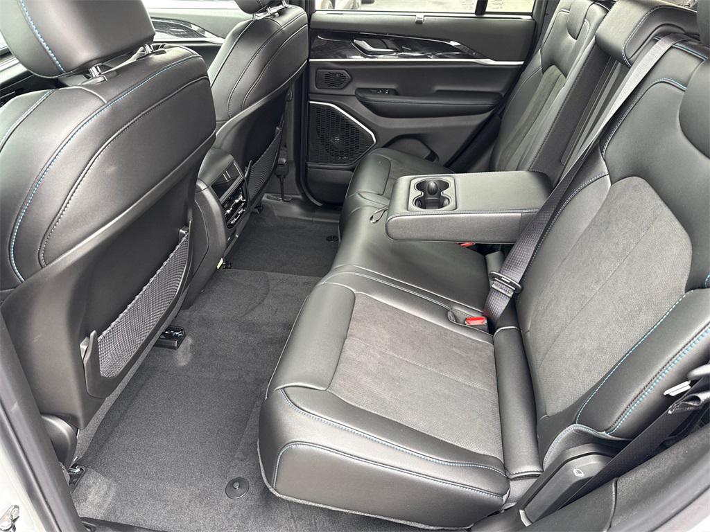 new 2025 Jeep Grand Cherokee 4xe car, priced at $69,175