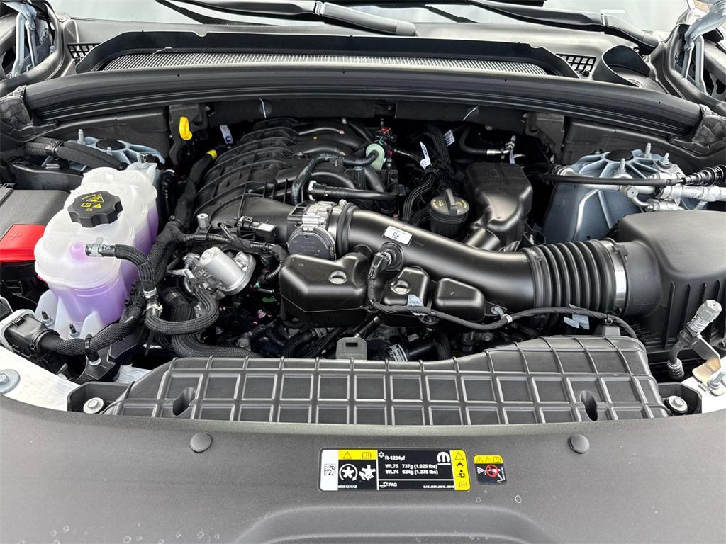 new 2025 Jeep Grand Cherokee car, priced at $44,925
