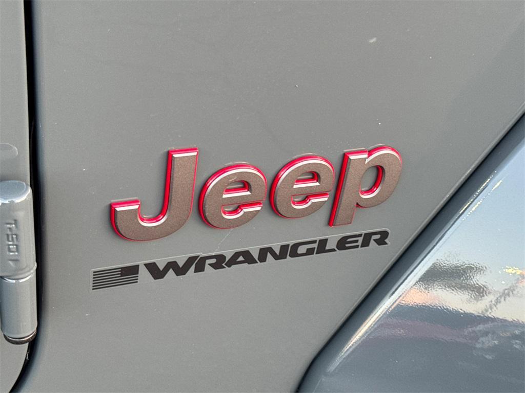 new 2025 Jeep Wrangler car, priced at $67,925