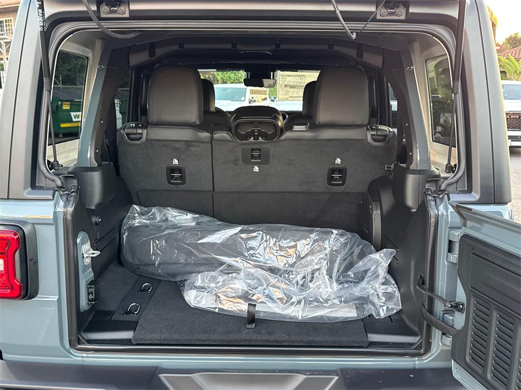 new 2025 Jeep Wrangler car, priced at $67,925
