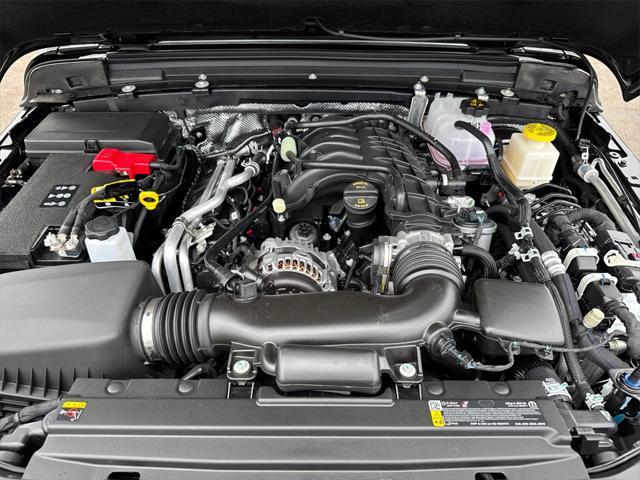 new 2025 Jeep Gladiator car, priced at $48,725
