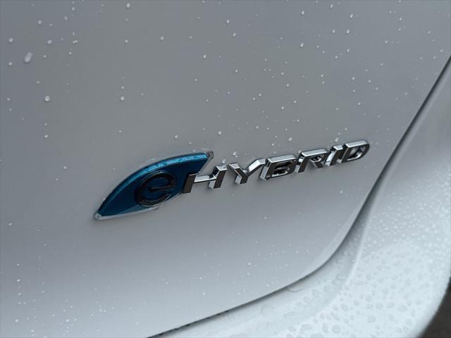 new 2025 Chrysler Pacifica Hybrid car, priced at $40,825