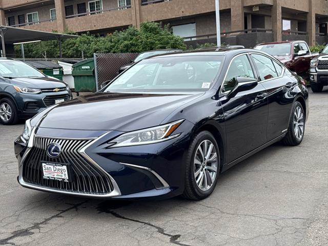 used 2020 Lexus ES 300h car, priced at $31,863