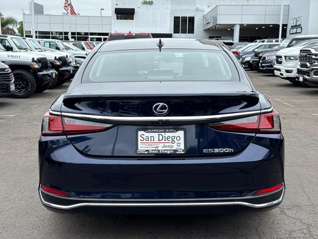 used 2020 Lexus ES 300h car, priced at $31,863