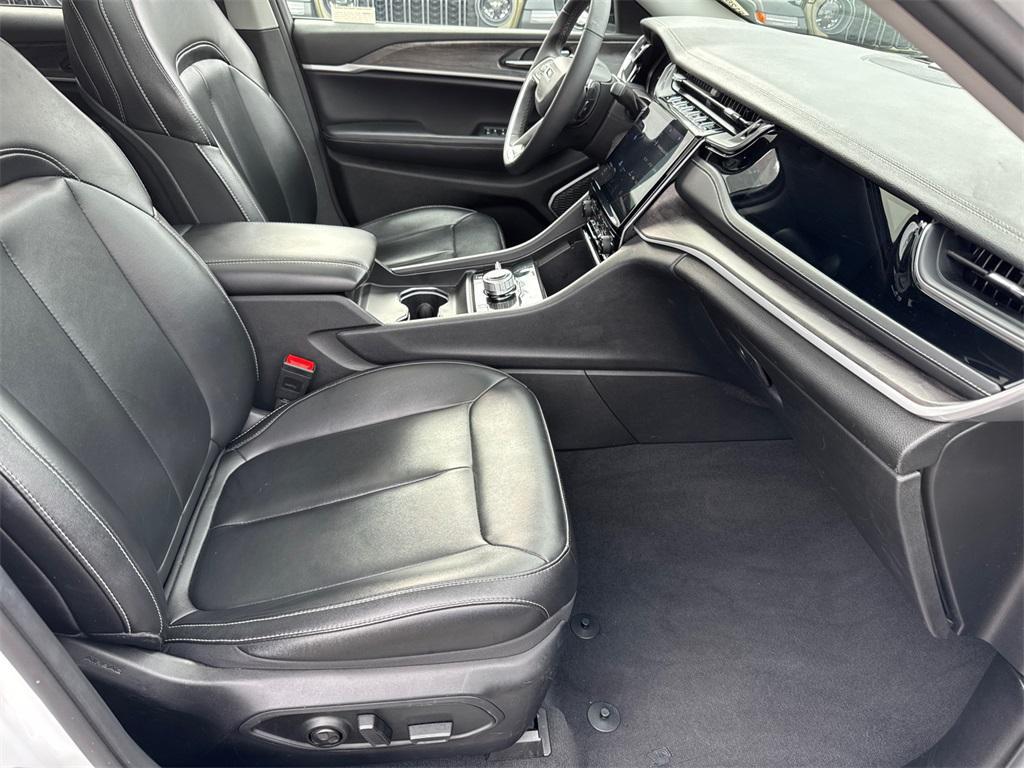 used 2024 Jeep Grand Cherokee 4xe car, priced at $26,661