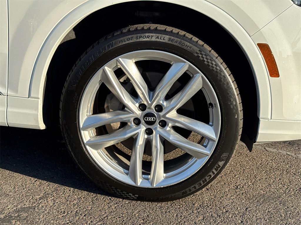 used 2017 Audi Q7 car, priced at $15,538