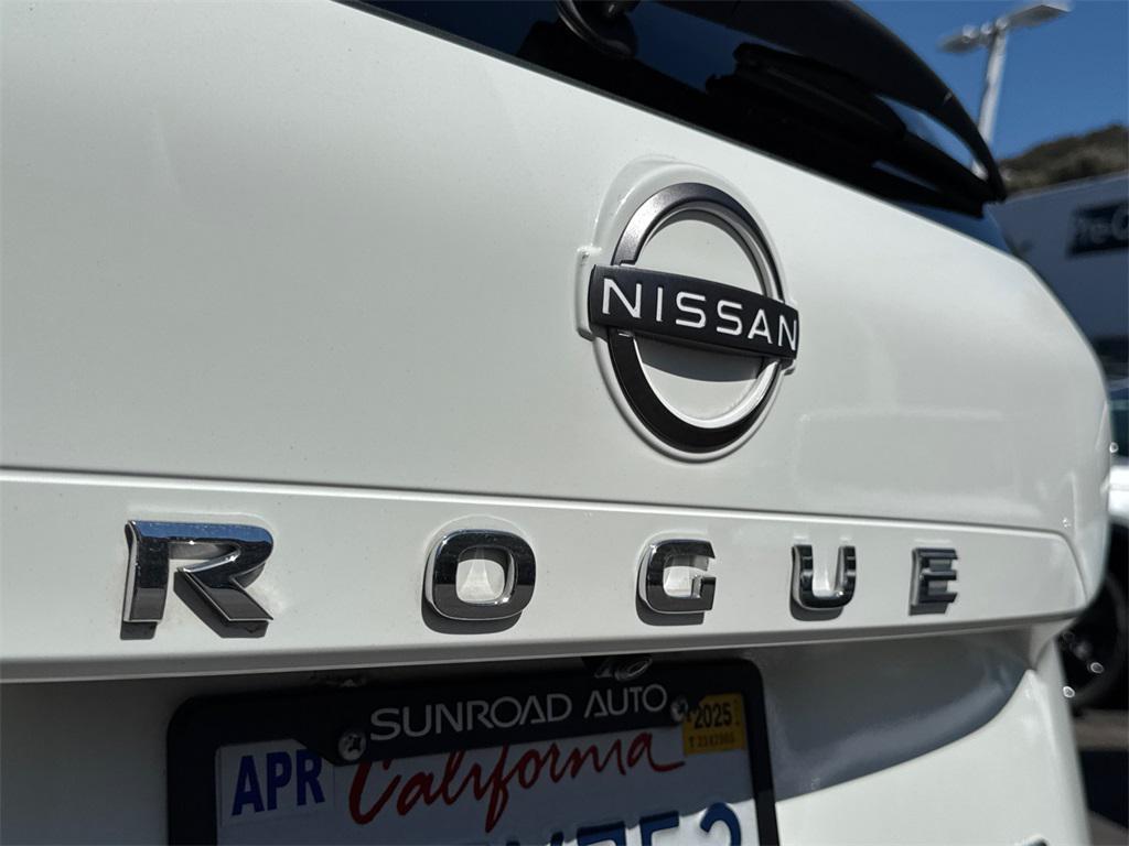 used 2022 Nissan Rogue car, priced at $17,888