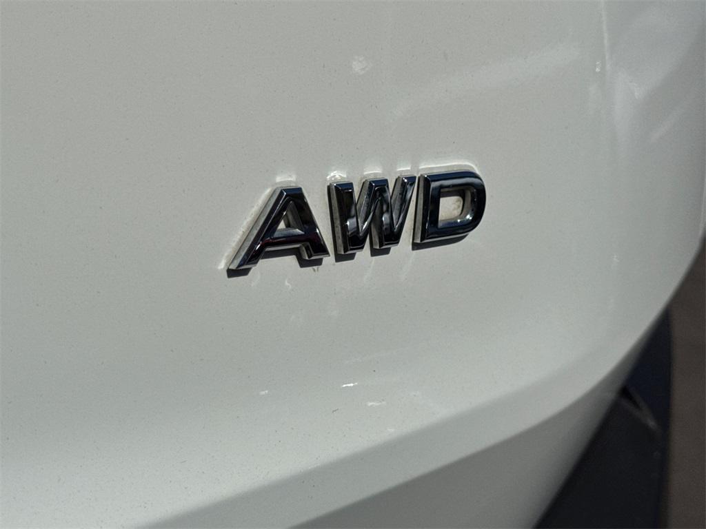 used 2022 Nissan Rogue car, priced at $17,888