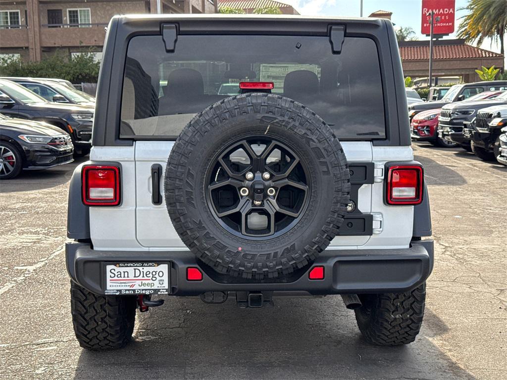new 2025 Jeep Wrangler car, priced at $39,925