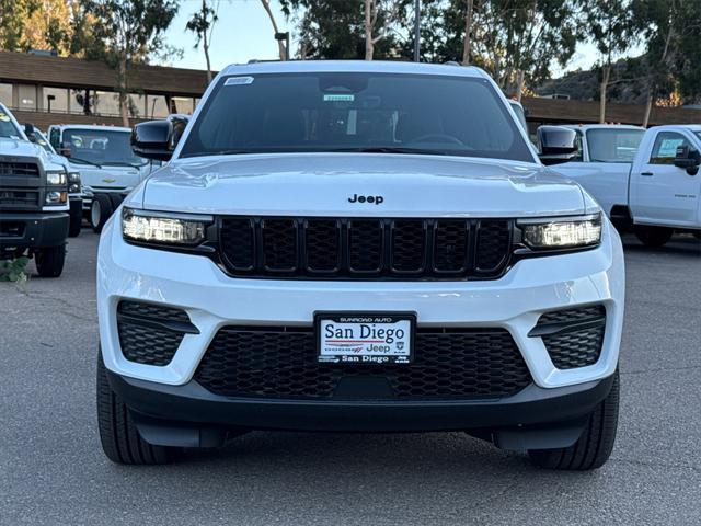 new 2025 Jeep Grand Cherokee car, priced at $41,725