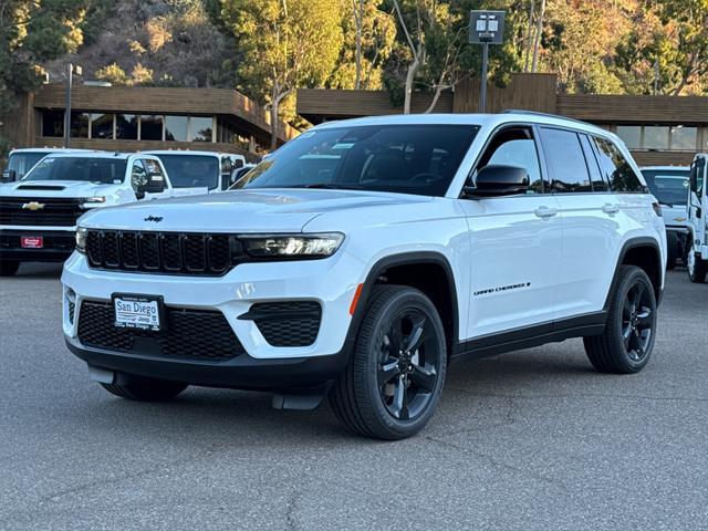 new 2025 Jeep Grand Cherokee car, priced at $41,725