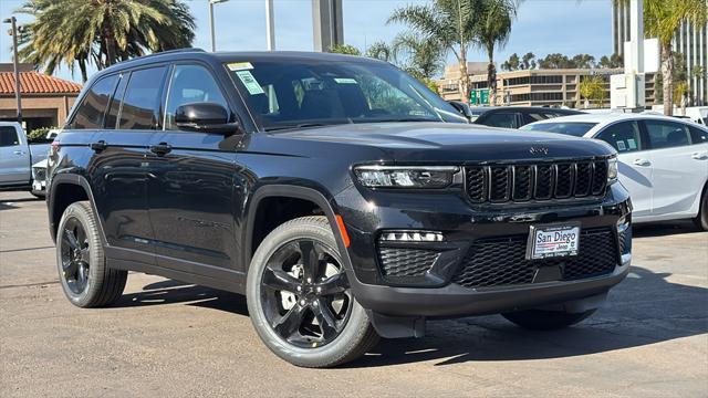 new 2025 Jeep Grand Cherokee car, priced at $43,925