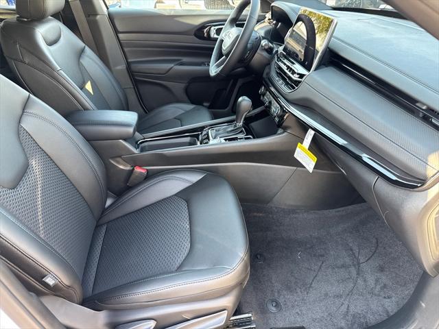 new 2025 Jeep Compass car, priced at $29,925