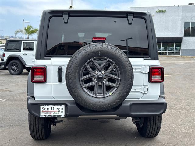 new 2025 Jeep Wrangler car, priced at $41,725