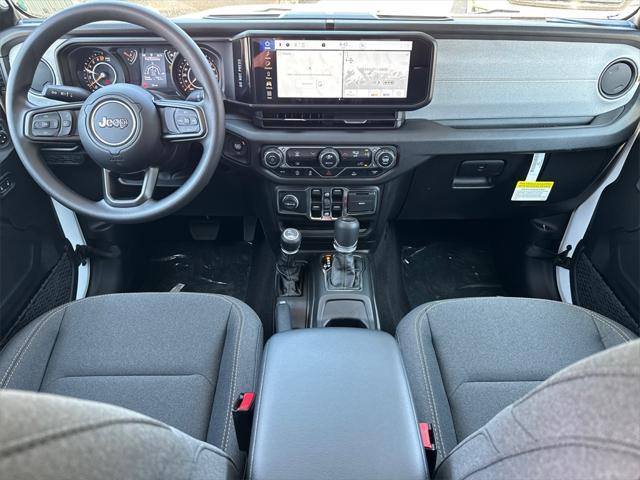 new 2025 Jeep Gladiator car, priced at $40,725