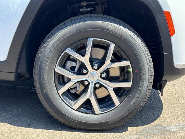 new 2025 Jeep Grand Cherokee L car, priced at $42,925
