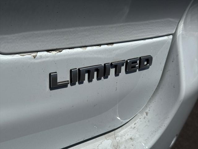 new 2025 Jeep Grand Cherokee L car, priced at $42,925