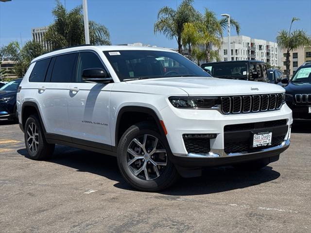 new 2025 Jeep Grand Cherokee L car, priced at $42,925