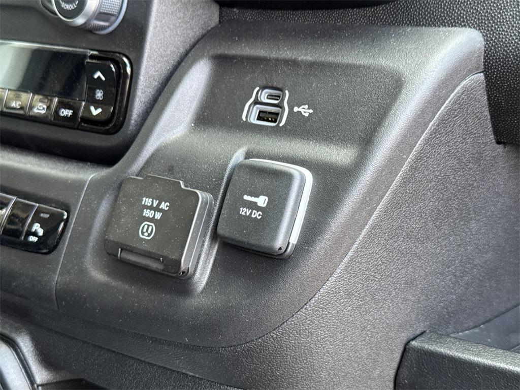 new 2025 Ram ProMaster 3500 car, priced at $51,425