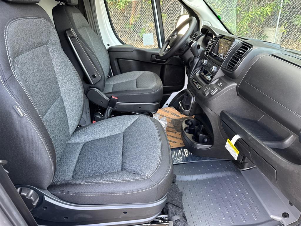new 2025 Ram ProMaster 3500 car, priced at $51,425