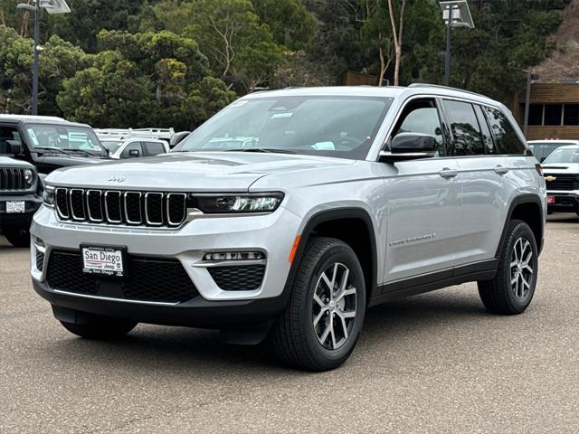 new 2025 Jeep Grand Cherokee car, priced at $44,925