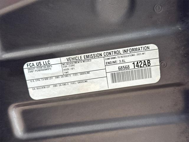 used 2023 Jeep Grand Cherokee car, priced at $25,777