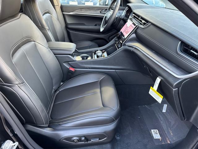 new 2025 Jeep Grand Cherokee L car, priced at $46,925