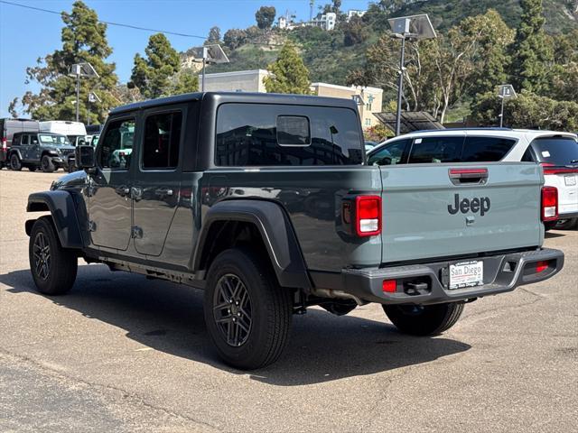new 2025 Jeep Gladiator car, priced at $43,425