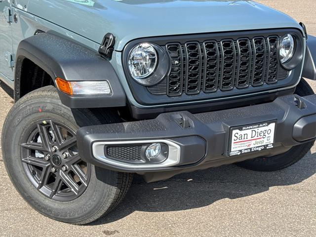 new 2025 Jeep Gladiator car, priced at $43,425