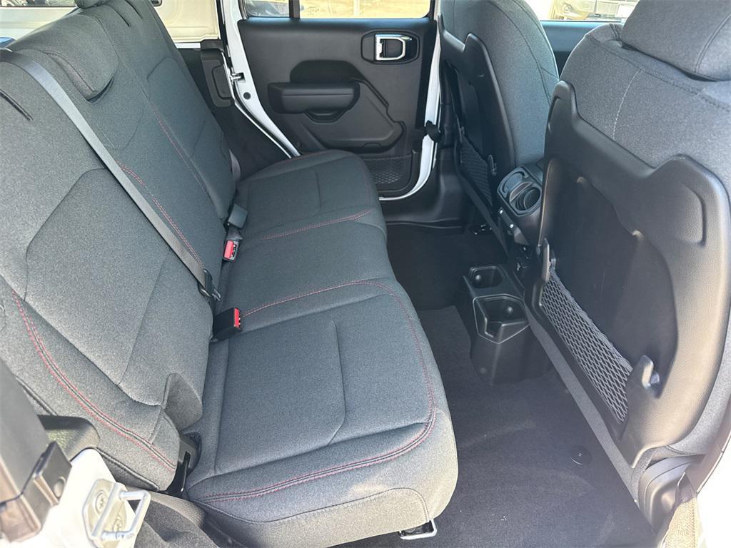new 2025 Jeep Wrangler car, priced at $57,925