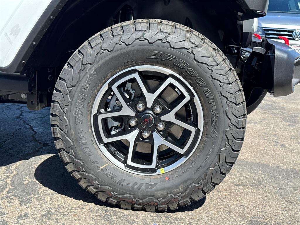 new 2025 Jeep Wrangler car, priced at $57,925