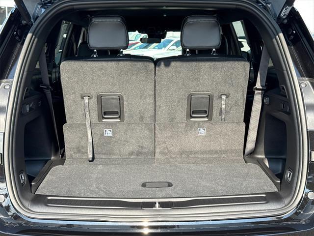 new 2025 Jeep Grand Cherokee L car, priced at $42,589