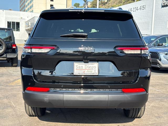 new 2025 Jeep Grand Cherokee L car, priced at $42,589