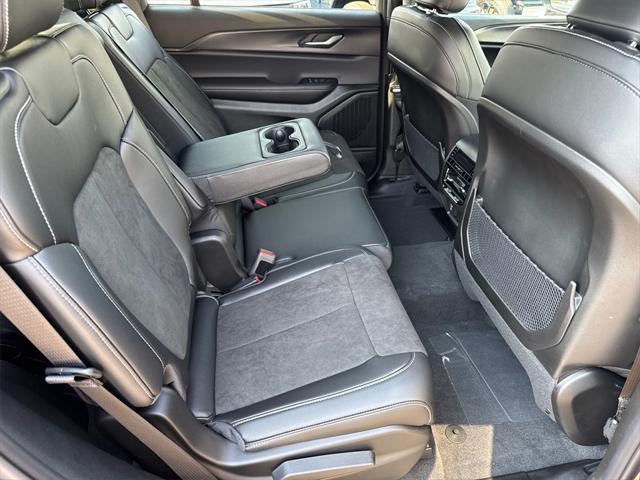 new 2025 Jeep Grand Cherokee L car, priced at $42,589