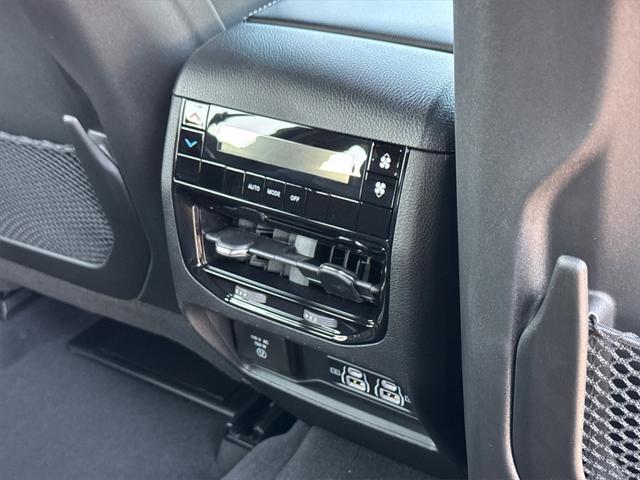 new 2025 Jeep Grand Cherokee L car, priced at $42,589