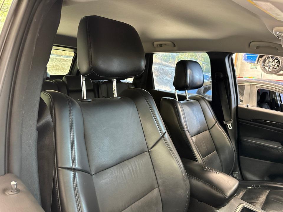 used 2011 Jeep Grand Cherokee car, priced at $10,000