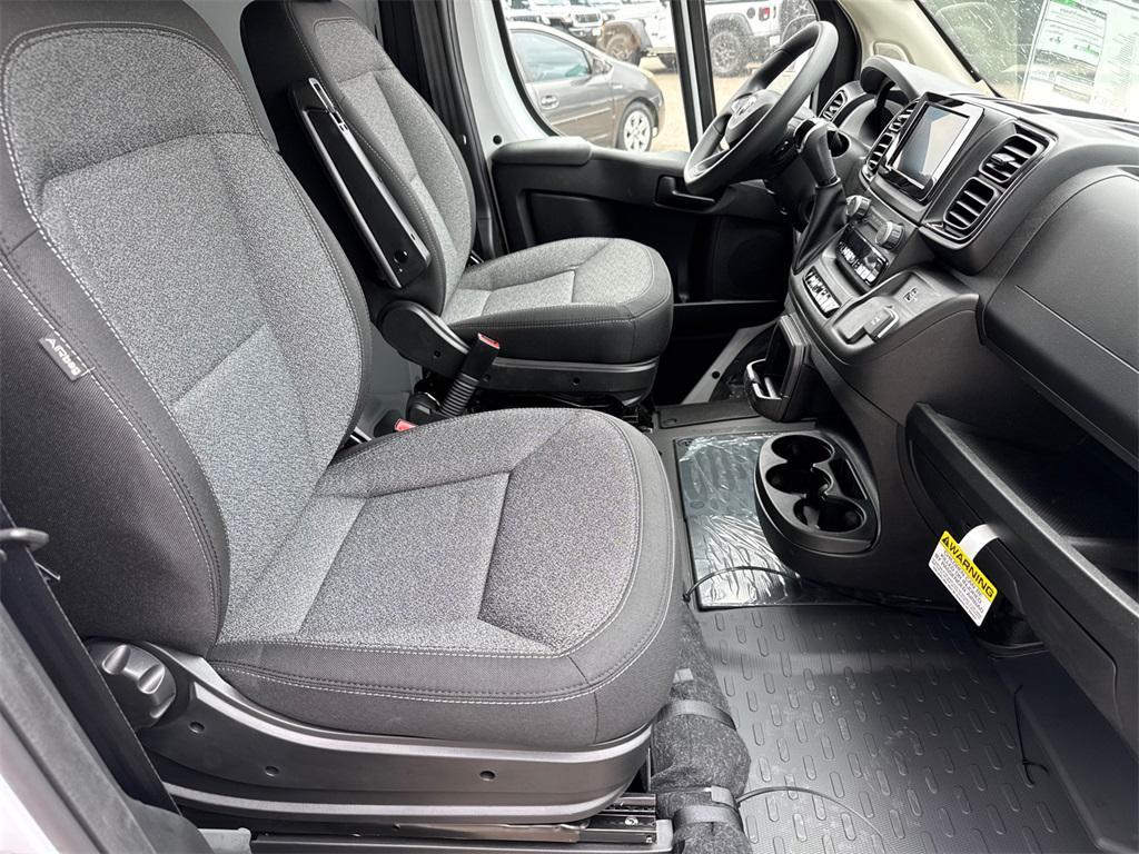new 2025 Ram ProMaster 1500 car, priced at $43,425