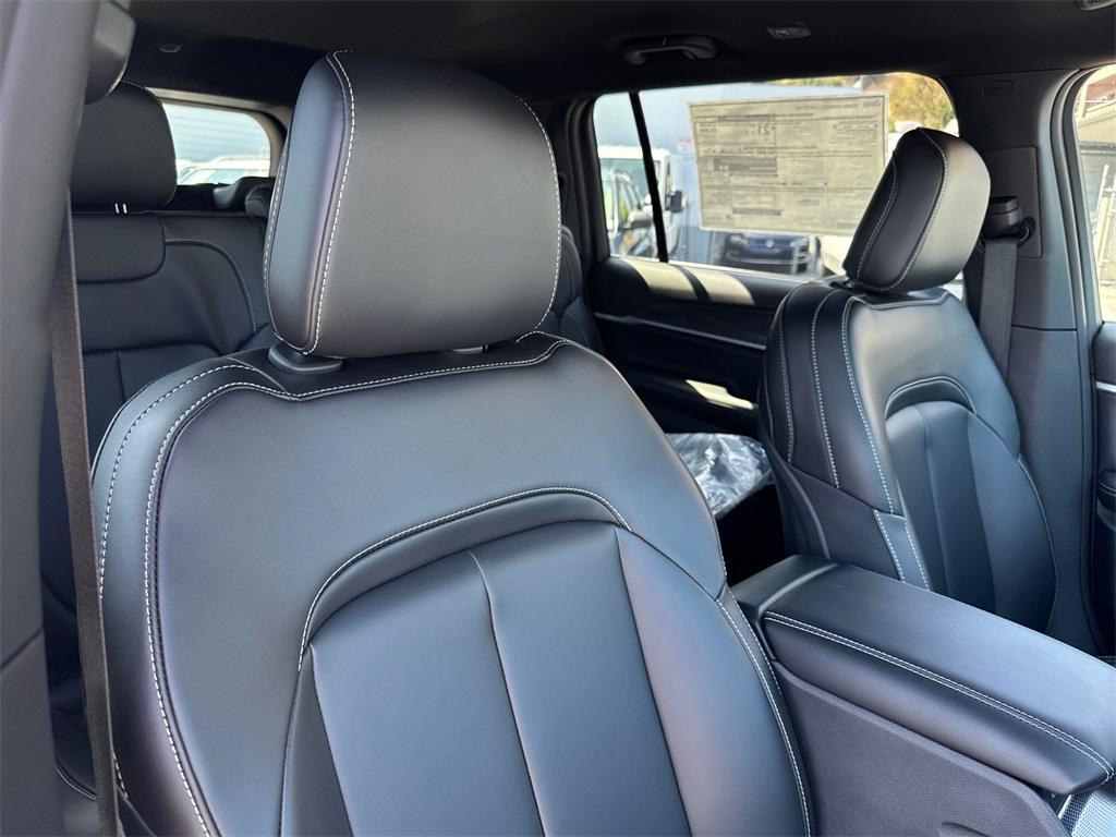 new 2025 Jeep Grand Cherokee L car, priced at $46,425