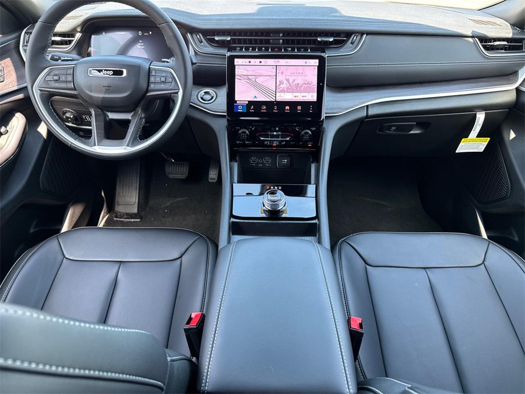 new 2025 Jeep Grand Cherokee L car, priced at $46,425