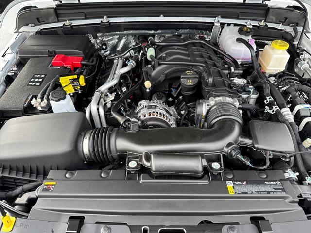 new 2025 Jeep Gladiator car, priced at $42,048