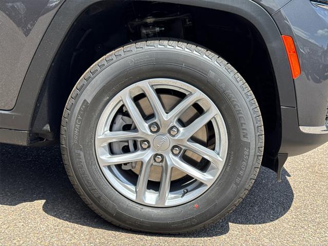 new 2025 Jeep Grand Cherokee L car, priced at $37,925