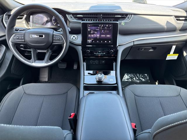 new 2025 Jeep Grand Cherokee L car, priced at $37,925