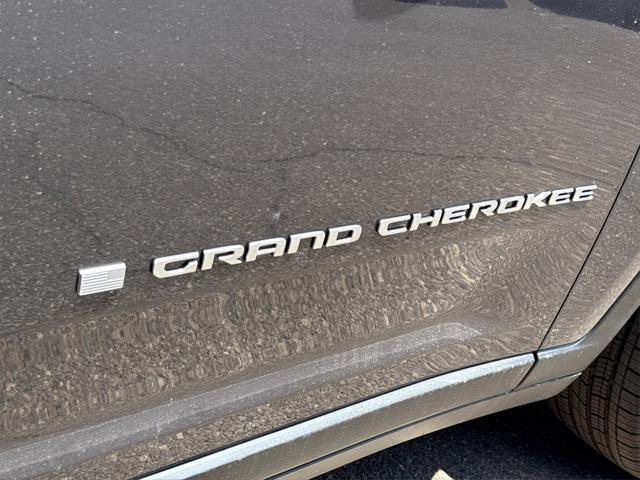new 2025 Jeep Grand Cherokee L car, priced at $37,925
