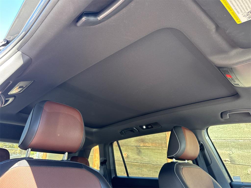used 2022 Volkswagen Tiguan car, priced at $25,989