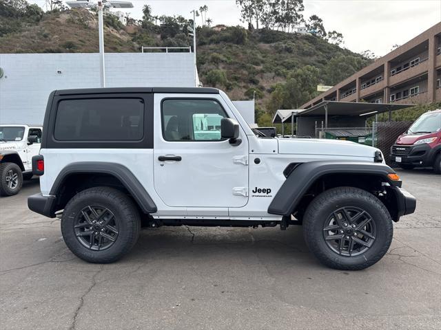 new 2025 Jeep Wrangler car, priced at $37,925