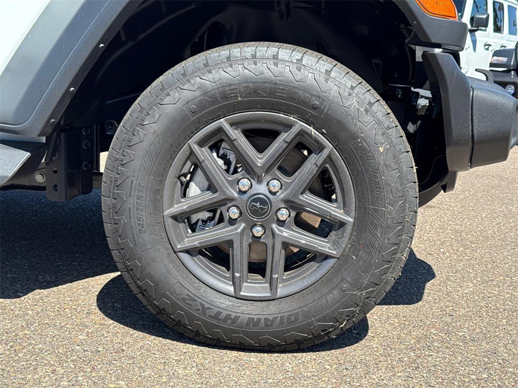 new 2025 Jeep Wrangler car, priced at $39,730
